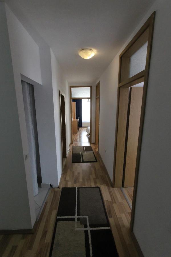 Kasumi Apartment プリシュティナ エクステリア 写真